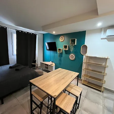 Studio Confortable Avec Balcon Villeneuve-sur-Lot Exterior photo